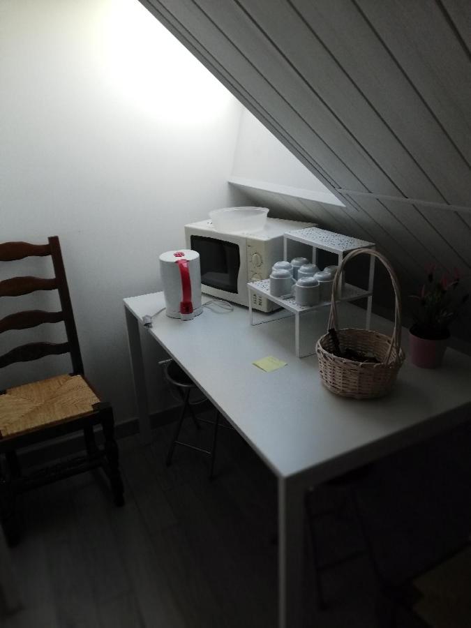 Les Fermiers Bed & Breakfast Giremoutiers Bagian luar foto